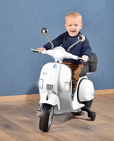 Premier scooter de son enfant